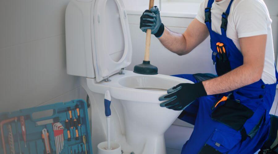 Professional septic pumping service in East Saint Louis, IL